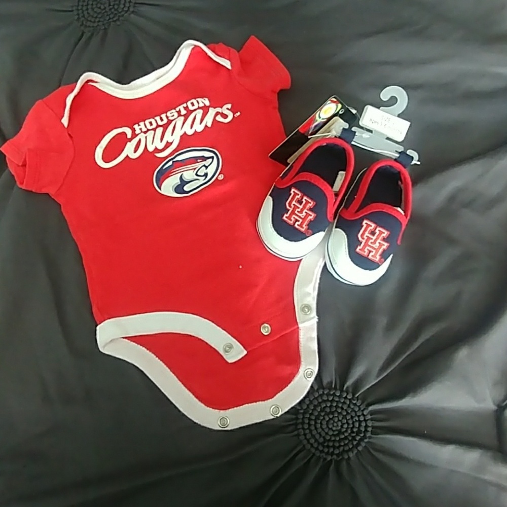 U of H Cougars baby.